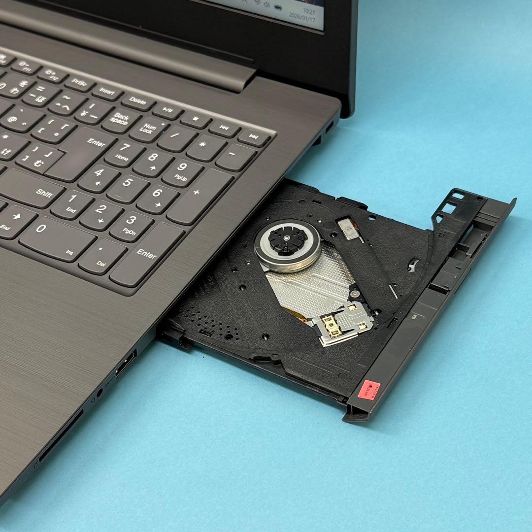 023 美品 15.6型 Lenovo V330 i7 第8世代 office - メルカリ