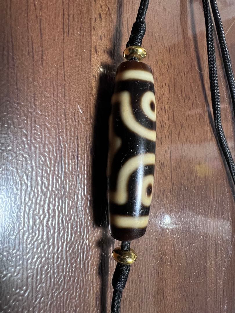 天然瑪瑙 三眼天珠 ネックレス 老天珠風 チベット天珠 長桶型 開運