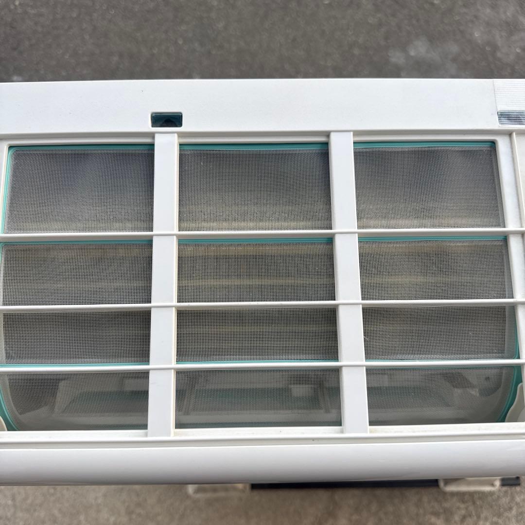 TOSHIBA 2.2kW 6畳 ルームエアコン RAS-G221M