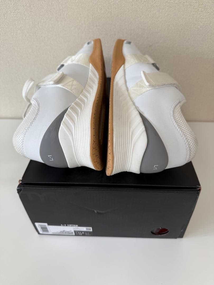 TYR リフティングシューズ ホワイト 28.4cm