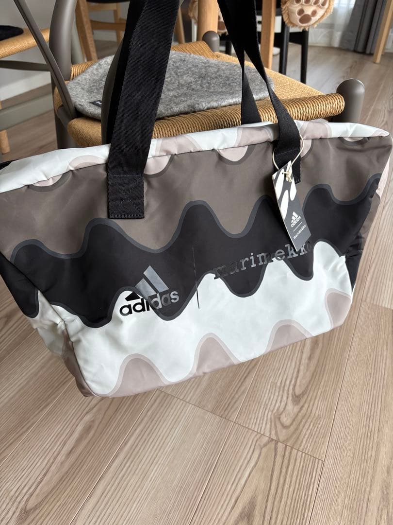 アディダス×マリメッコ　コラボ　ボストンバック 楽天市場】【20%OFFセール】アディダス adidas マリメッコ DESIGNED