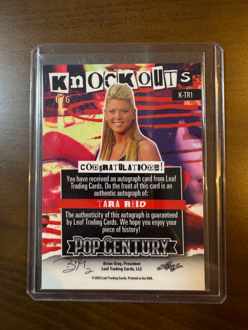 2023 Leaf タラ・リード 直筆サインカード