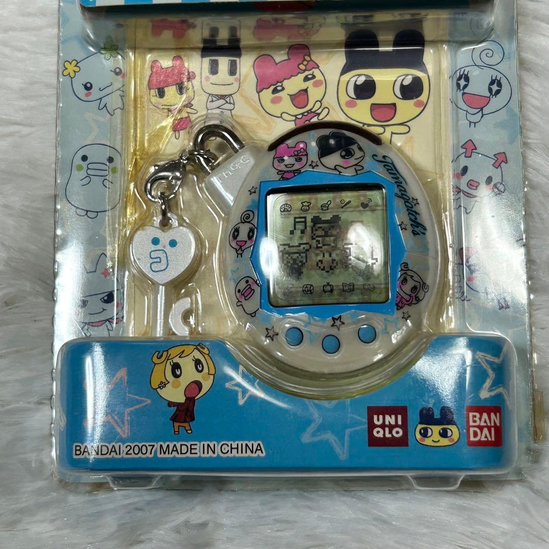 未使用品】たまごっち ユニクロ UNIQLO 限定 ふぁみりーイロイロ