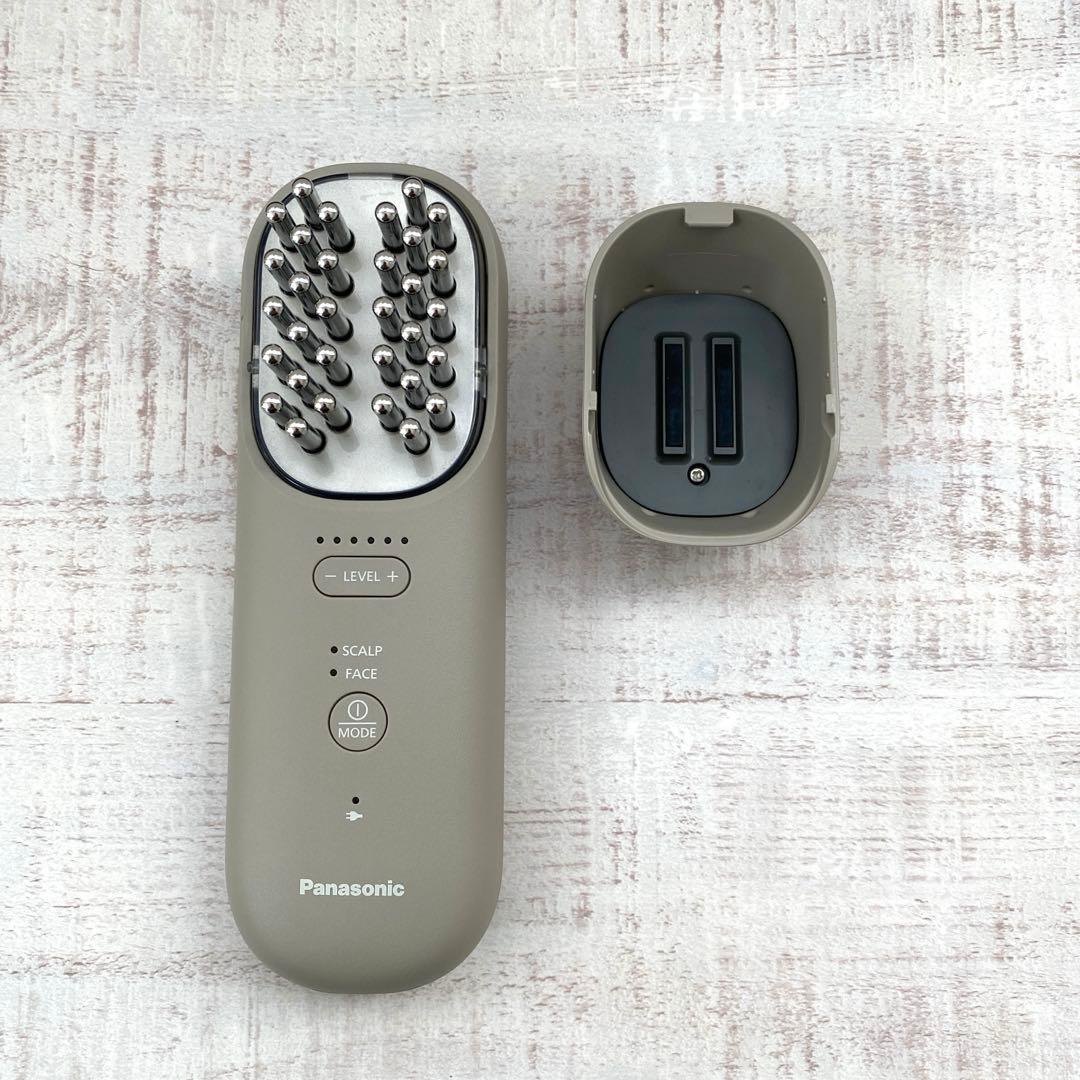 《めろんパン》 パナソニック　バイタリフト　スカルプ・フェイスケア