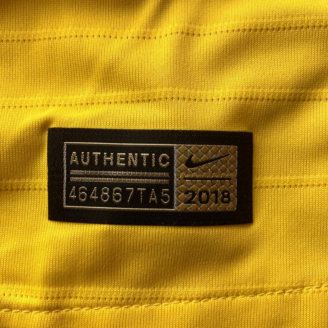 NIKE 2018ブラジル代表ユニフォーム一式 L 未着用 - ウェアオンライン