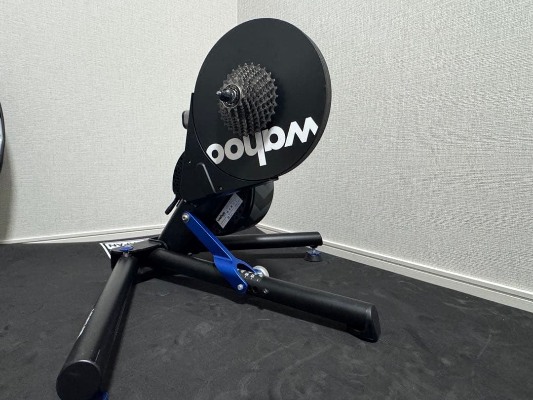 【美品】Wahoo KICKR スマートトレーナー　v4 ワフー WAHOO キッカー KICKR V4 ダイレクトドライブ スマート