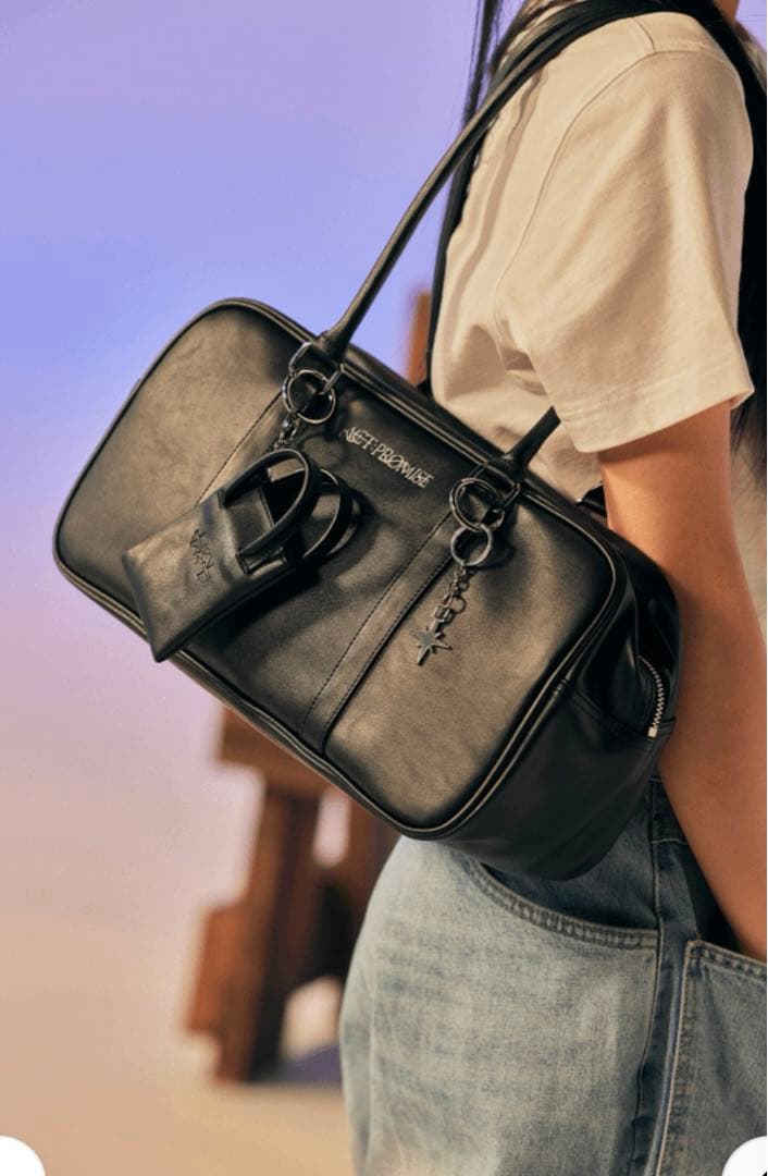 txt ACT:PROMISE ショルダーバッグ - メルカリ