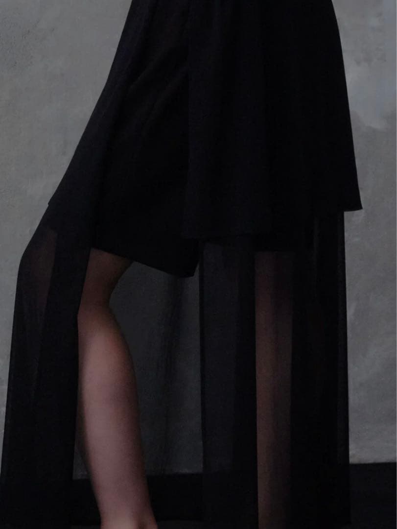 《ritsuko karita》Sheer half jump suit