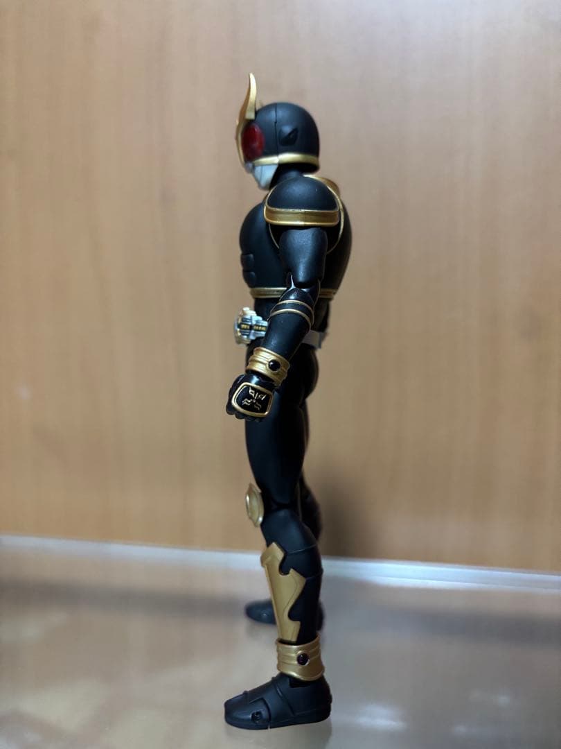 真骨彫　仮面ライダークウガ　アメイジングマイティ