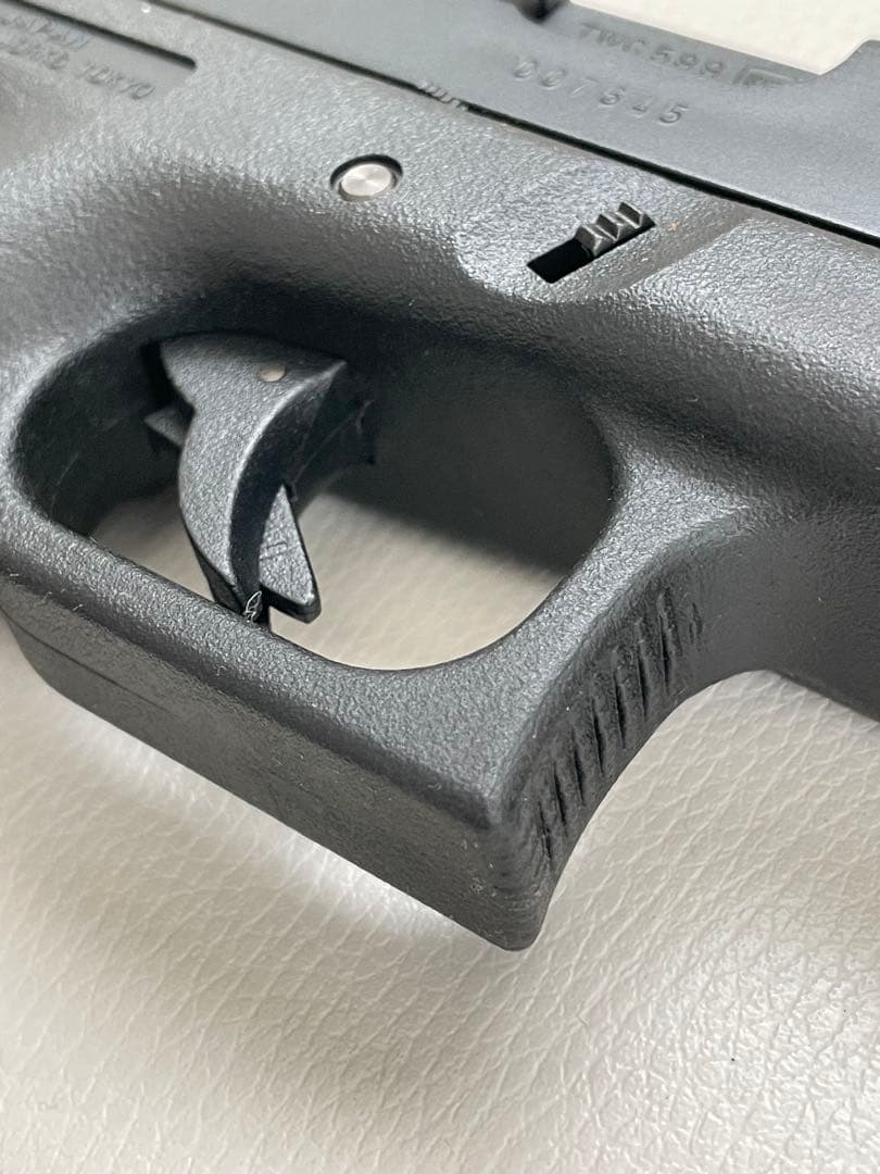 【未使用・美品】東京マルイ ガスブローバック GLOCK 17 Gen.3