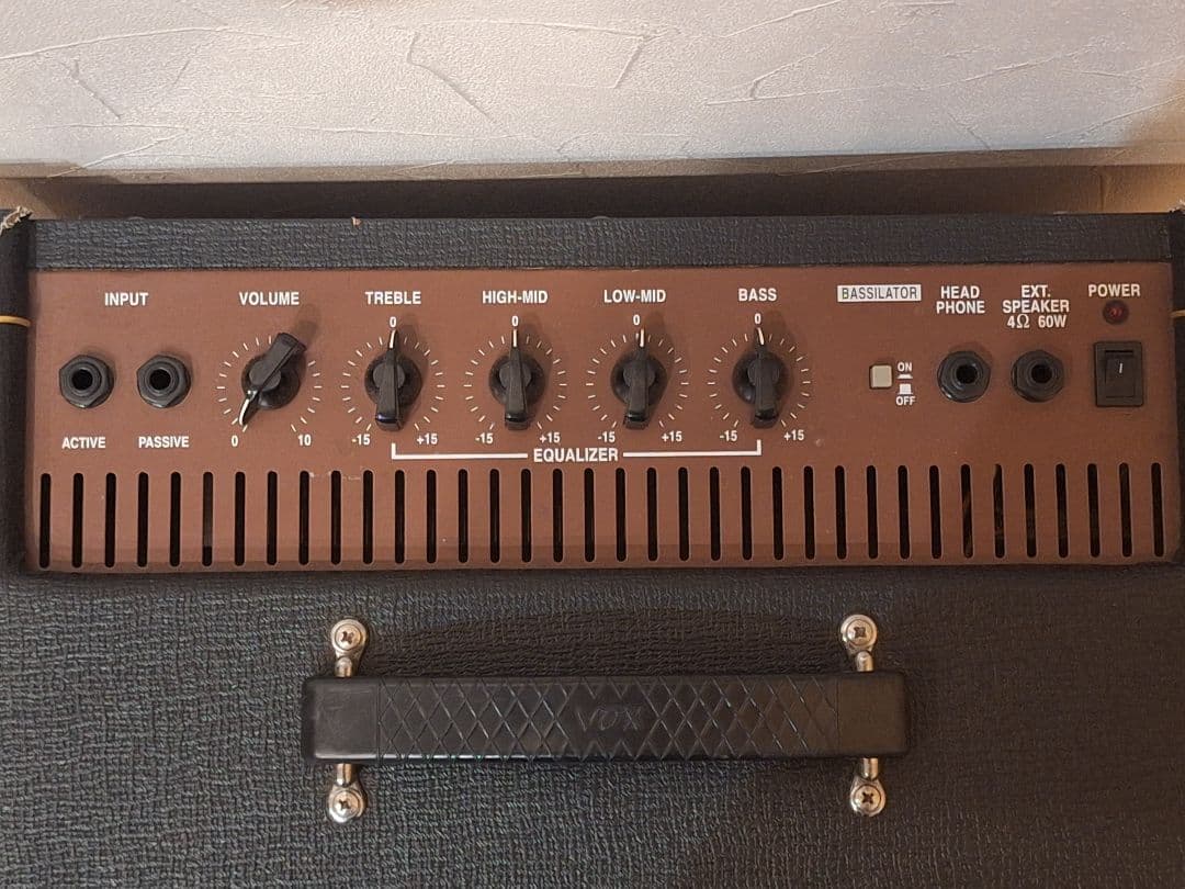 送料別着払いにて値下げ VOX T-60 ベースアンプ - メルカリ