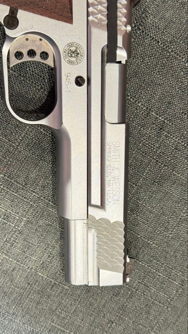 美品 KSC S&W M945 ステンレスシルバーモデル JASG安全基準適合