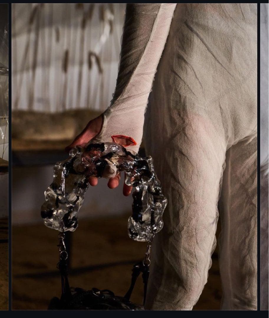 m*8様 GOD ERA バッグ 美品 radd rounge 定価27000円 - メルカリ