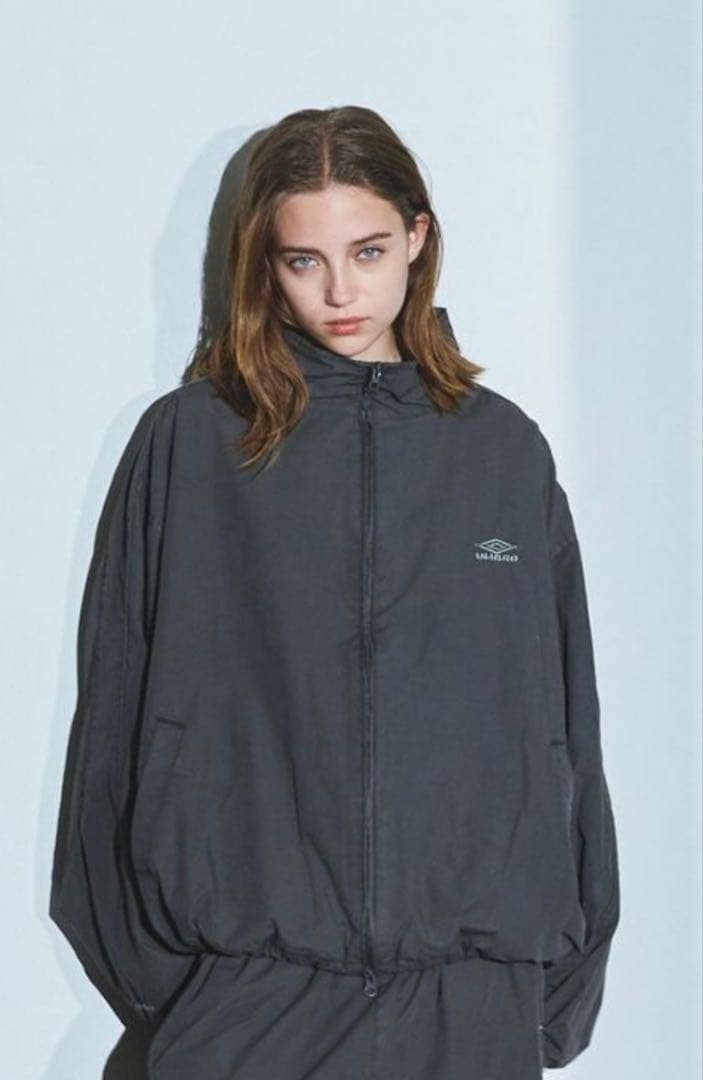 UMBRO OPENING ACT トラックジャケット フェードブラック M