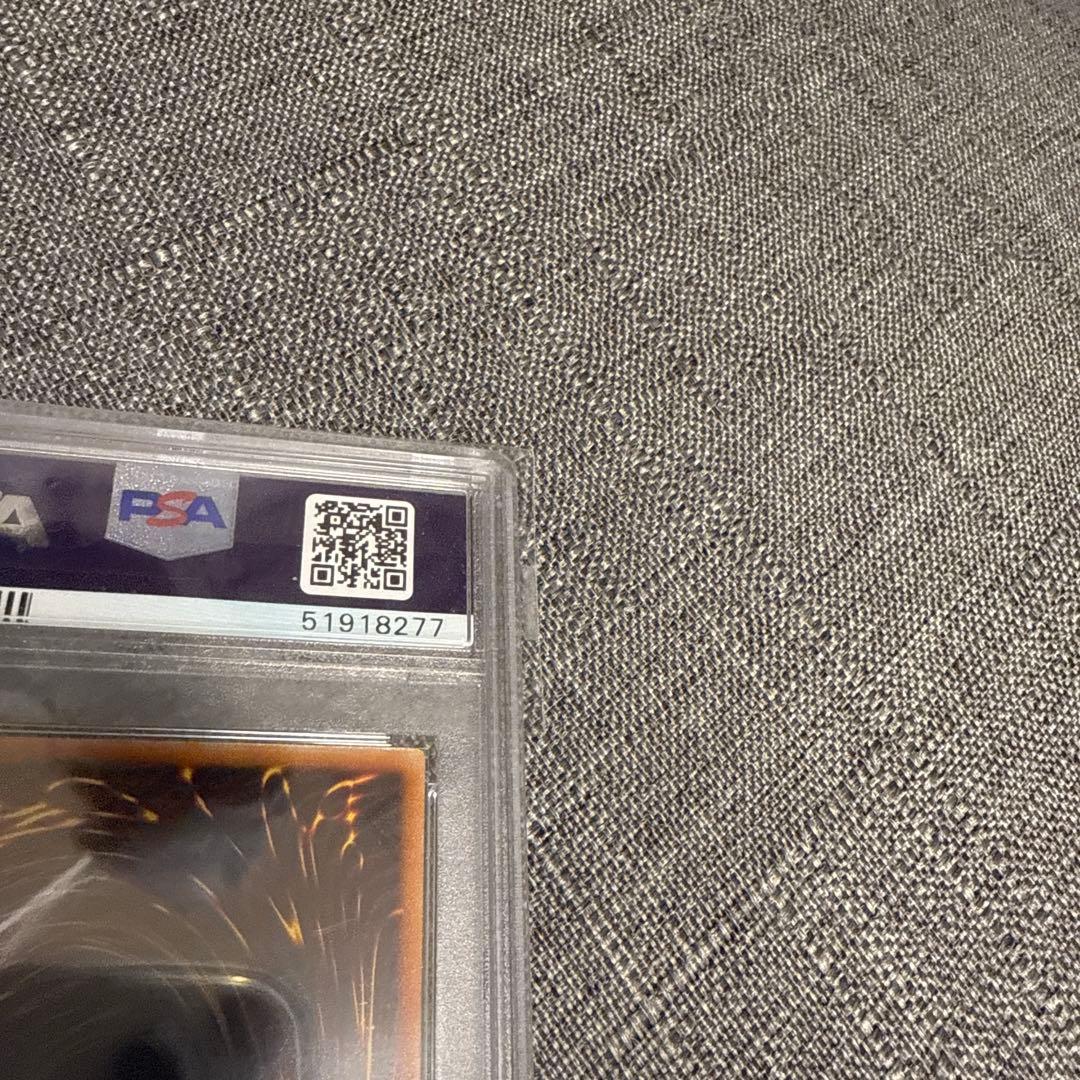 リボルバードラゴン　レリーフ psa10 極美品　遊戯王　希少