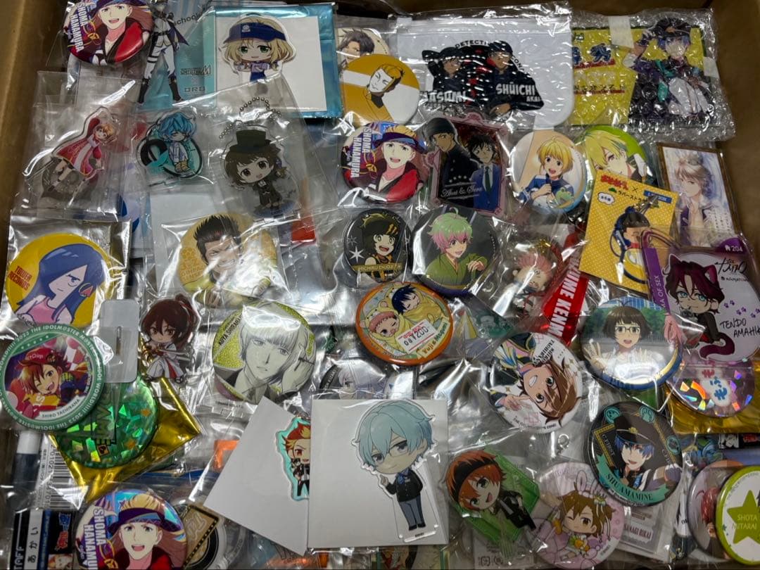 アニメ　アニメグッズ　キャラクターグッズ　まとめ売り　大量　激安　#04