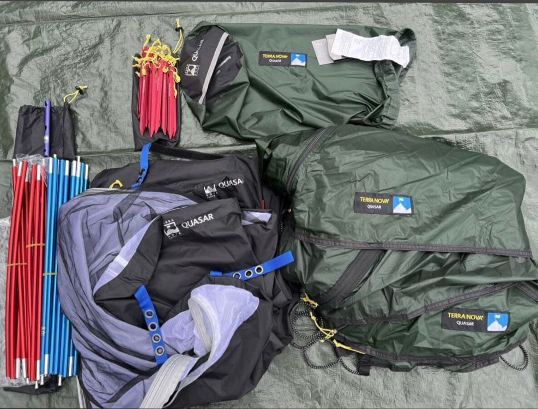 テラノバ クアサー 緑色ドーム型テント KZM OUTDOOR（カズミ アウトドア） KZM バンガードTPUドア 大型テント