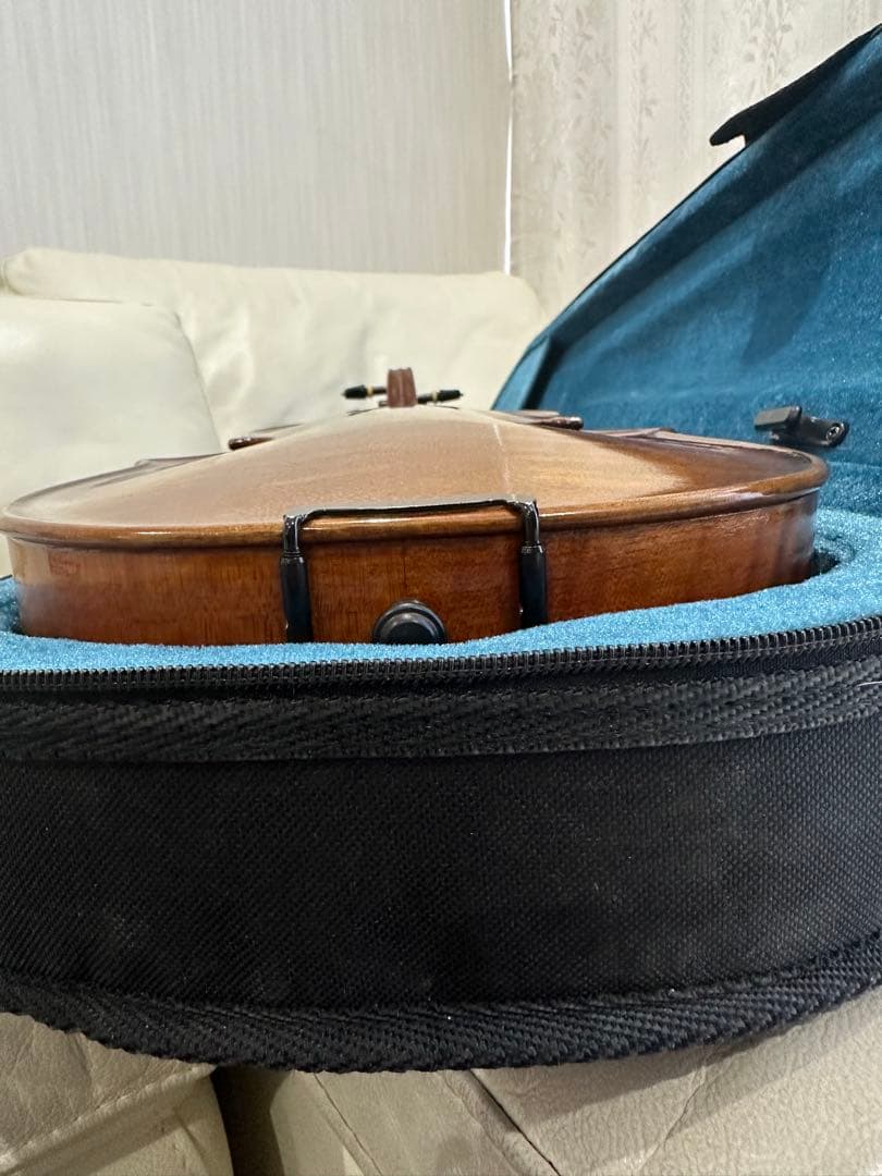 ルーマニア製 ［希少上位機種］バイオリン 4/4 2008年製 美品 - メルカリ