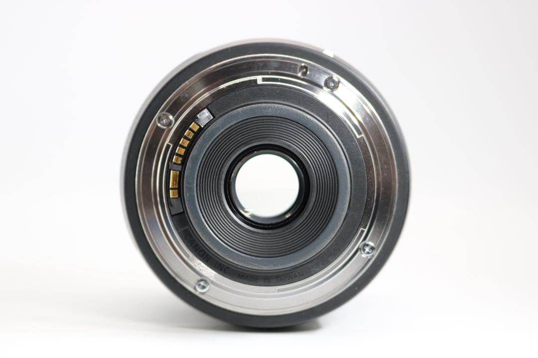 【Canon EF-S18-135mm F3.5-5.6 IS USM 】