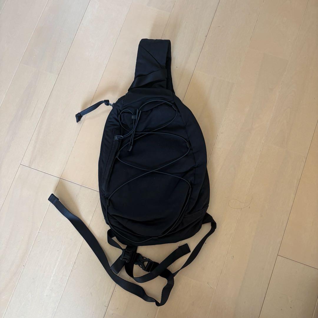 c.p.company ワンショルダーバッグ 確実正規品 使用1度のみ