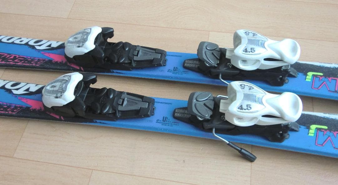 □□送料無料□ノルディカ□子供用スキーフルセット□板110靴21□WAX済