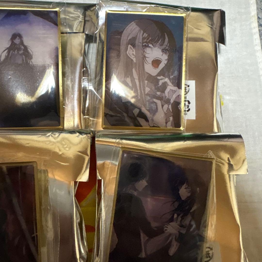 Ado 歴代のアタシですわよランダムピンズバッジ 9種セット