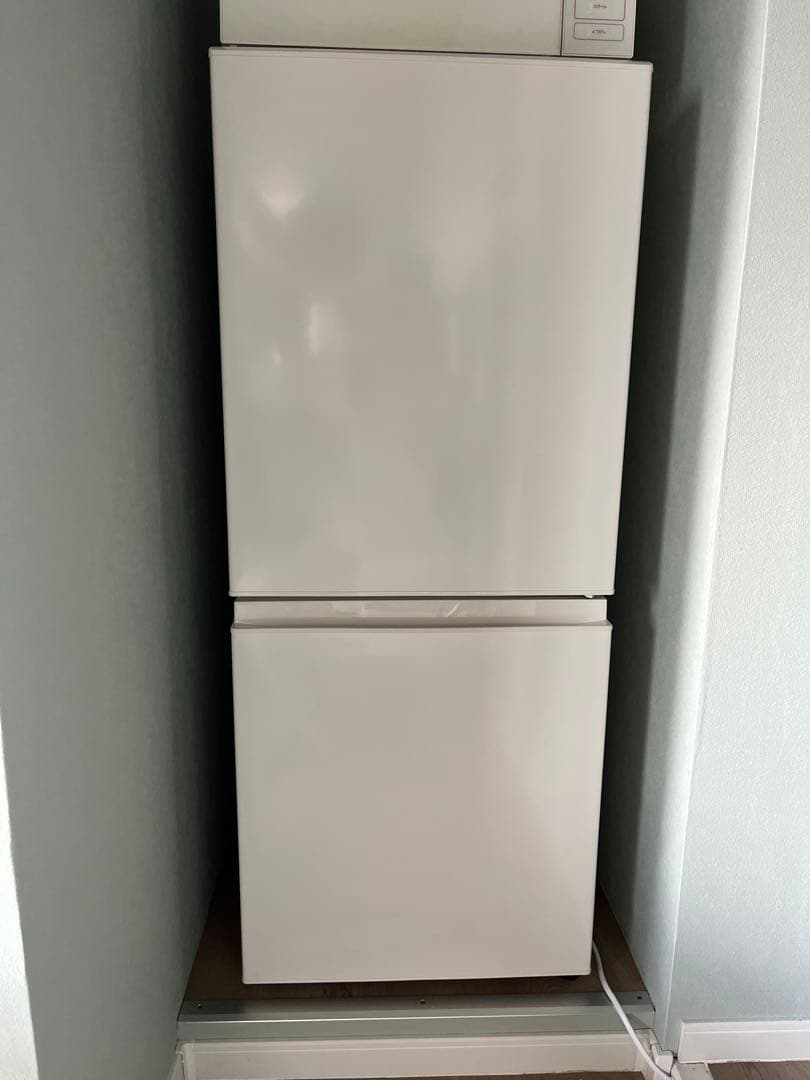 _*p様 無印良品 冷蔵庫 126リットル MJ-R13B 極美品 Amazon.co.jp: 無印良品 冷蔵庫 126L 白 幅47.6×奥行55.7×高さ116.0cm
