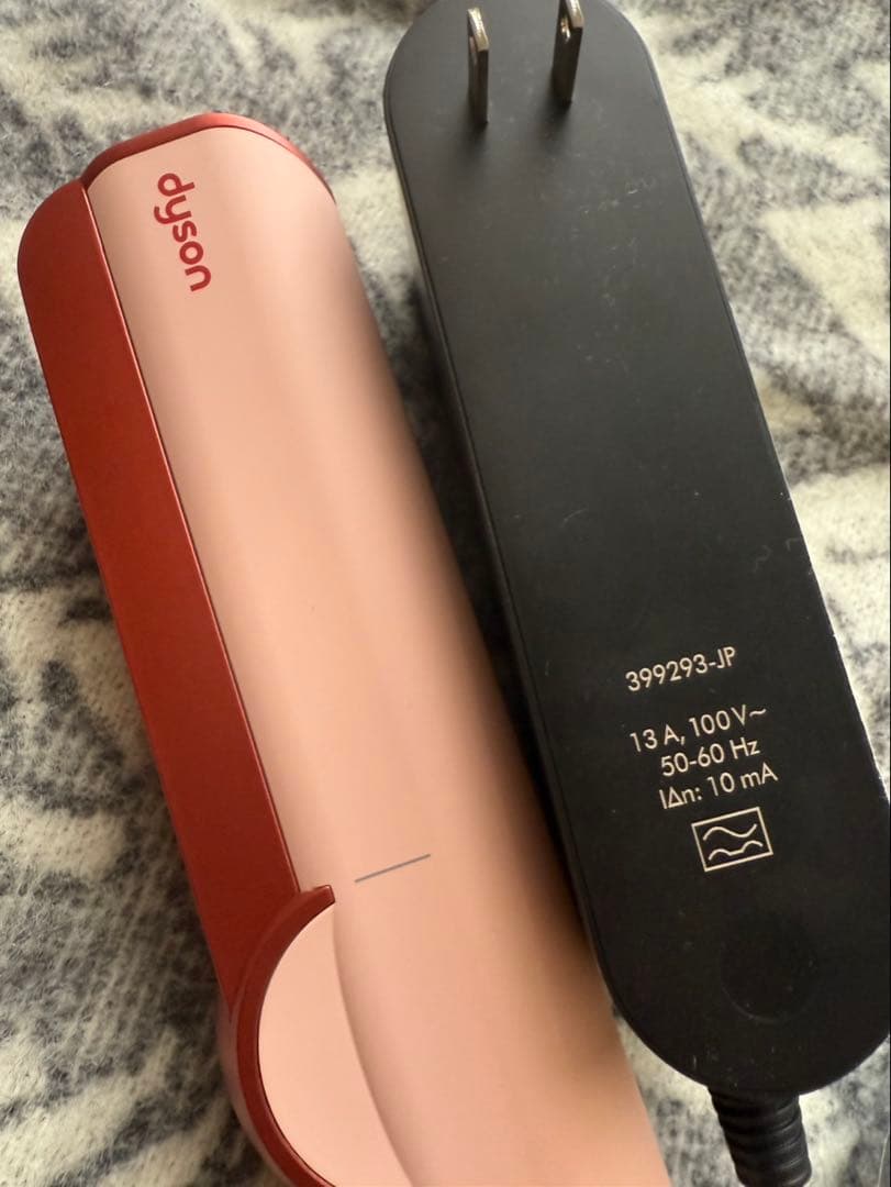 Dyson ドライヤーストレートヘアアイロン ピンク Dyson（ダイソン） ドライヤー ストレートアイロン 【レビュー