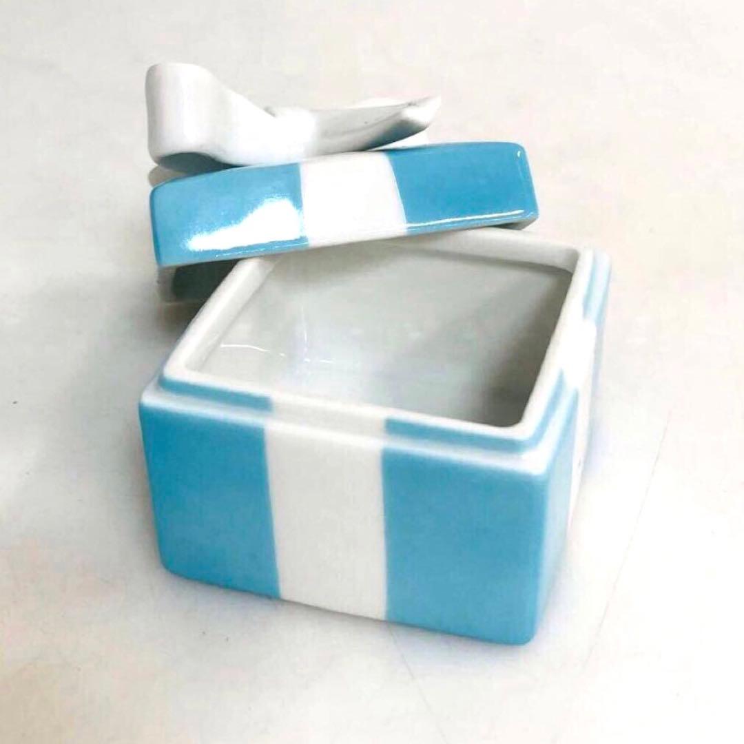 TIFFANY&Co. ティファニー ブルーボウボックス 小物入れ 陶磁器 - メルカリ