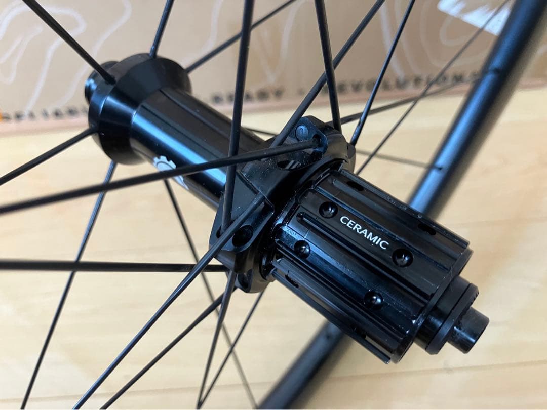 ELITEWHEELS EDGE カーボンホイール 前後セット50mm訳あり品 - メルカリ