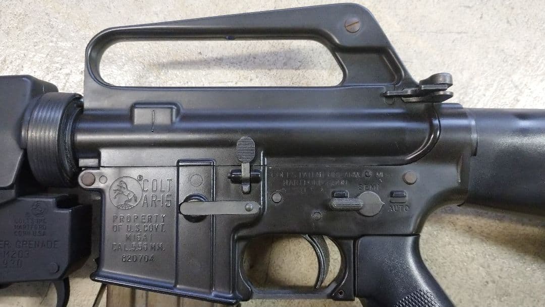 M16小銃 M203擲弾銃 樹脂製モデルガン - メルカリ