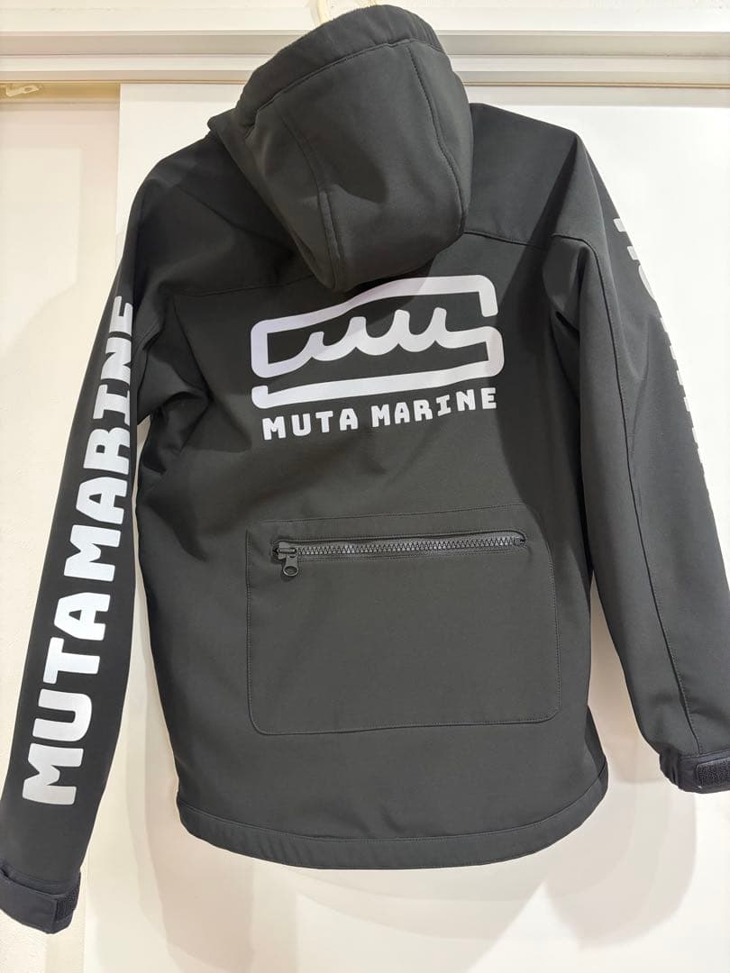 美品) muta MARINE 3LAYER ボンディングパーカー - メルカリ