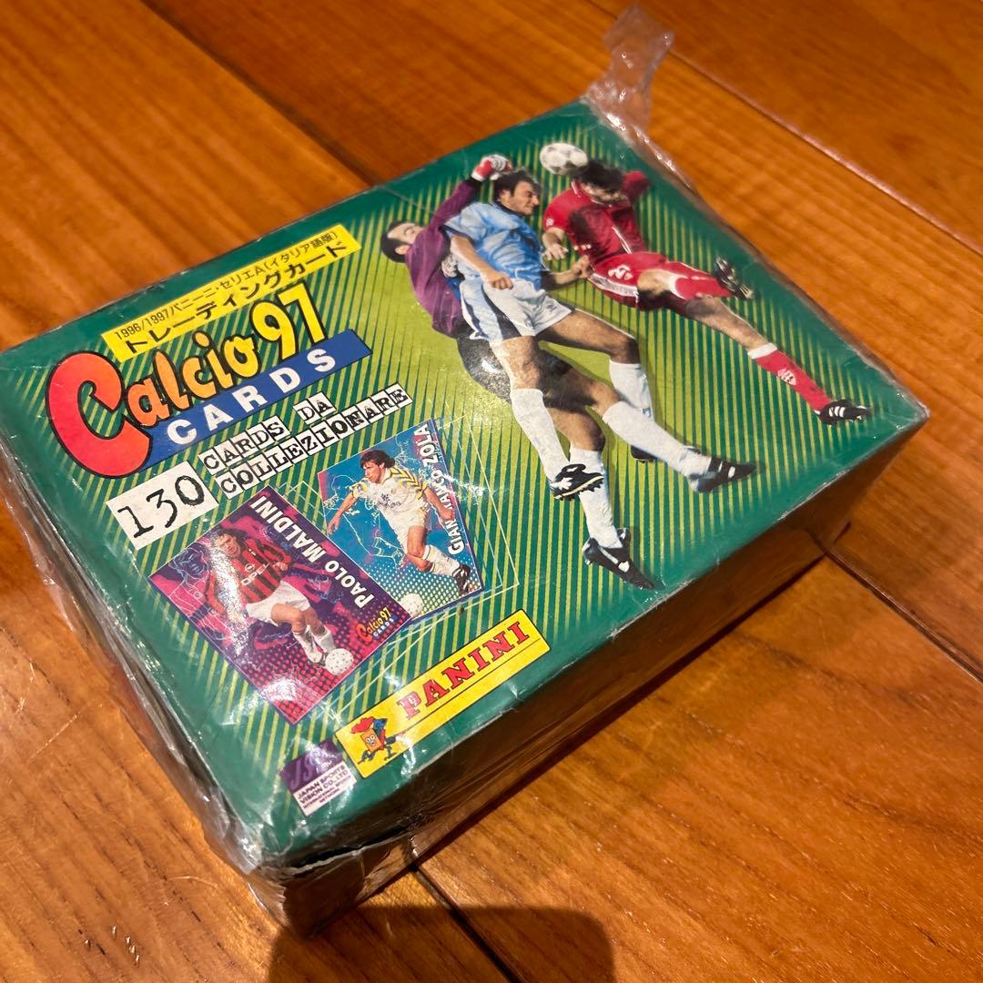 希少品　calcia 97サッカーカード　未開封　ボックス