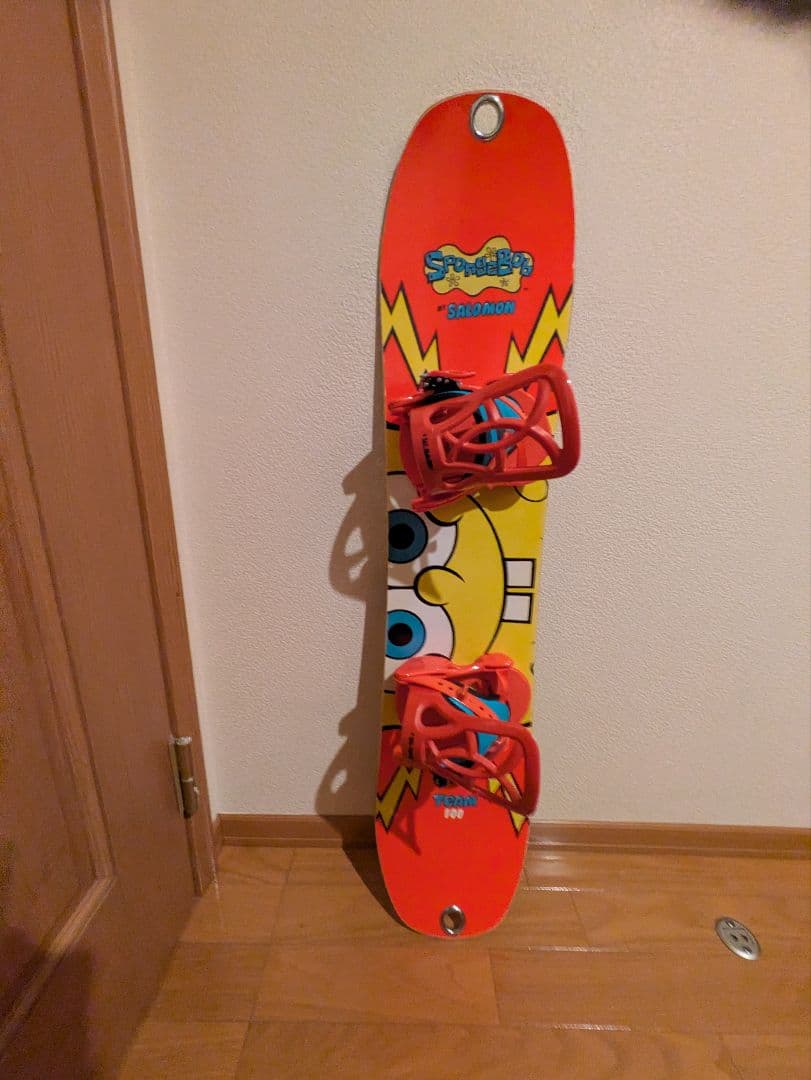 サロモン スポンジボブ スノーボード 100 キッズ ジュニア 板