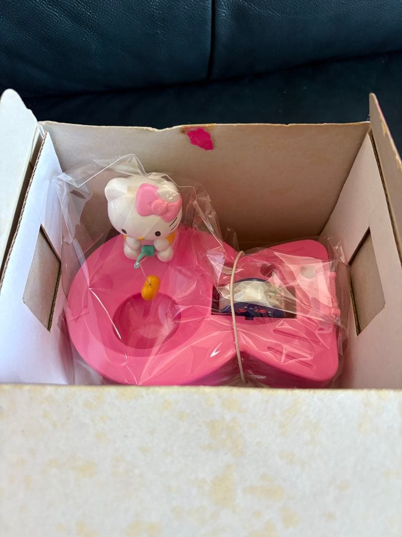 【レア】ハローキティ　クリップフィッシング　テープカッター