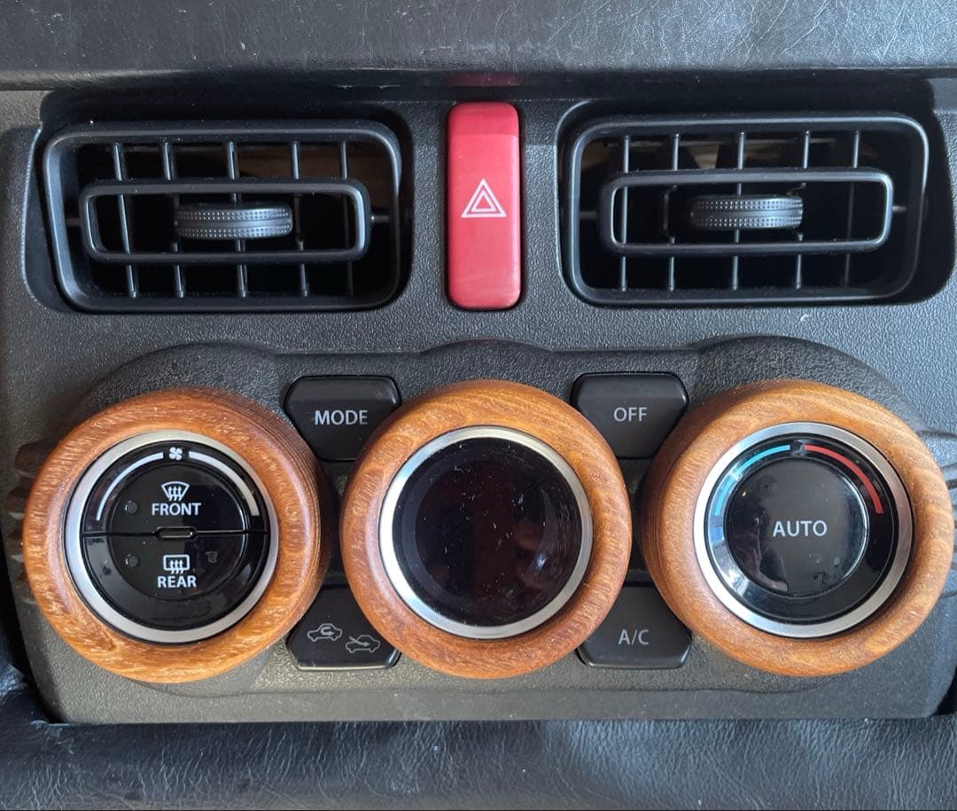 断捨離様用 ジムニー《槐製》エアコンダイヤル、サイドルーバー、スタートボタン