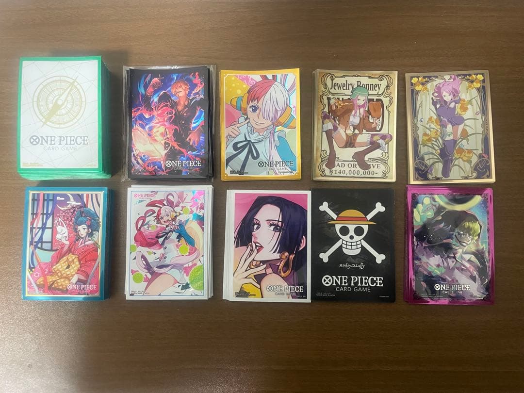 ワンピースカード 引退品(詳細は商品の説明欄、続きの写真をご確認