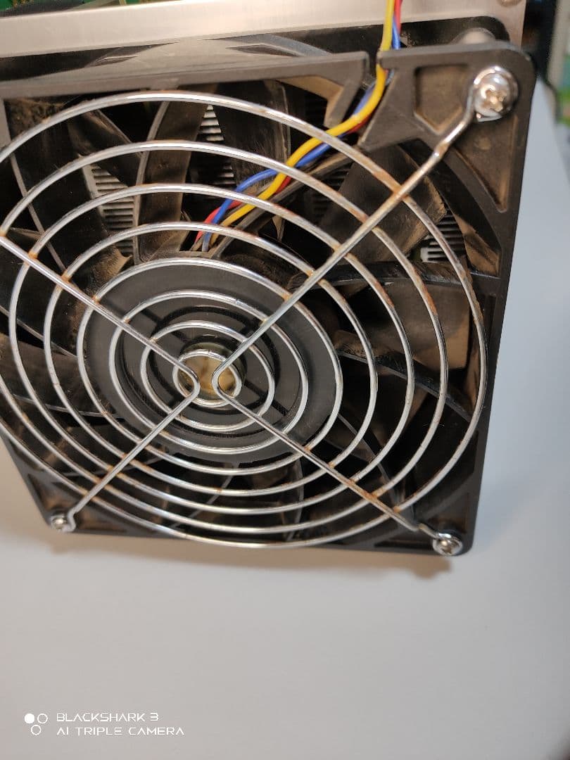 仮想通貨マイニングマシン 正体不明 売れ筋 マイニングマシン ジャンク