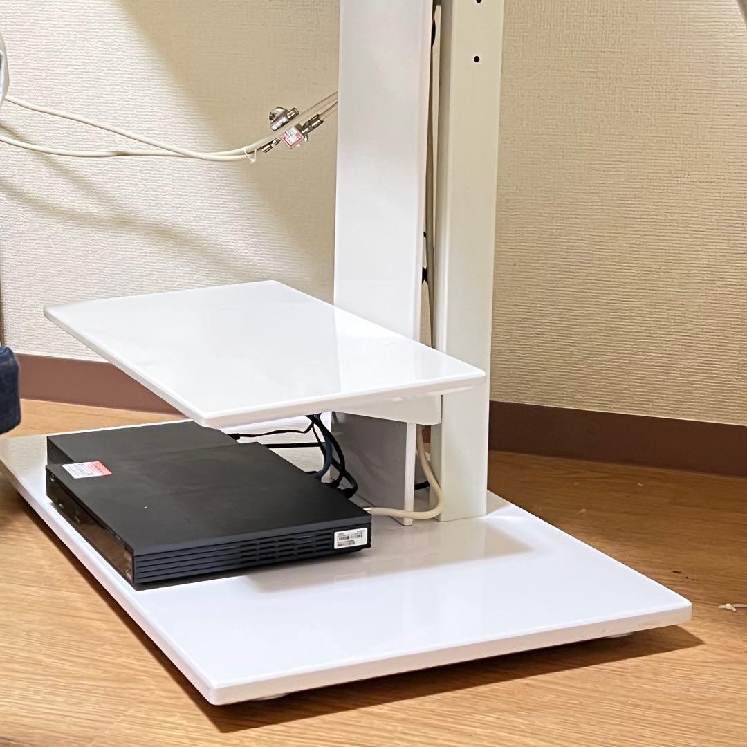 引取り限定】 4Kチューナー内蔵50型液晶テレビ&テレビ台壁掛け セット