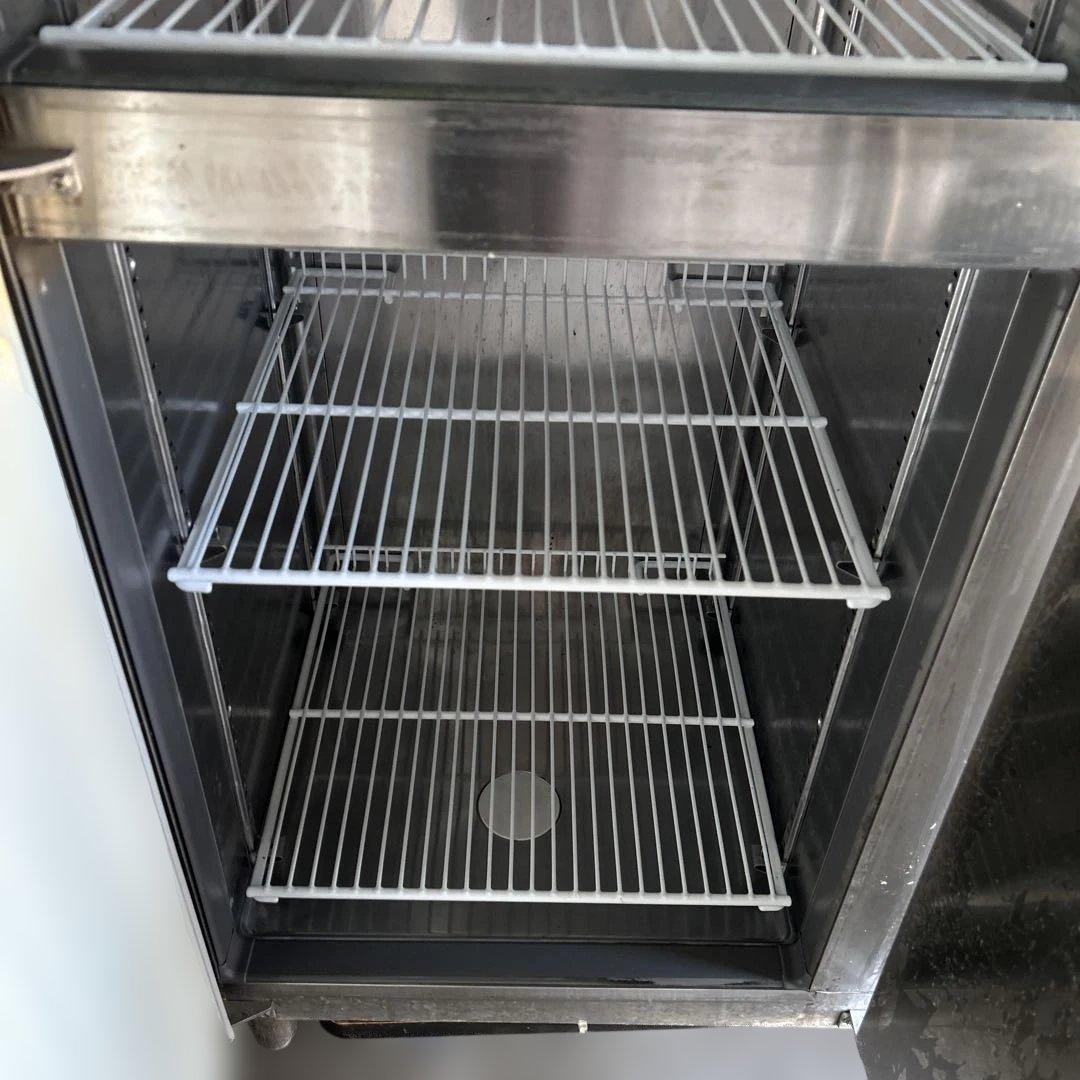 7065 2018年製 100V 縦型 4ドア 業務用冷凍冷蔵庫 2凍2蔵 - メルカリ