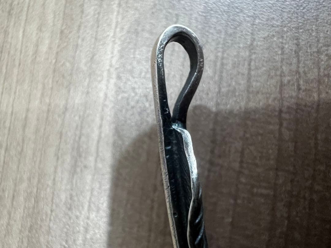 S*w様 雰囲気抜群！ ゴローズ 先金特大フェザー 左向き - メルカリ