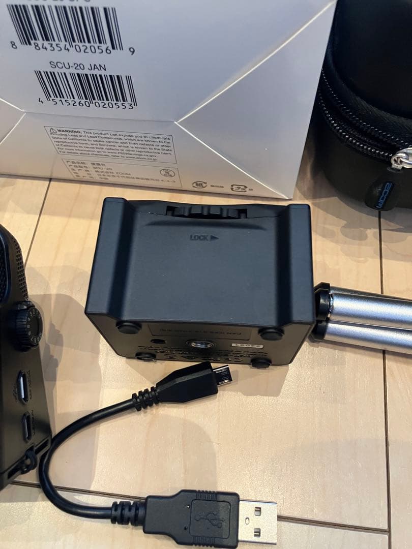 Zoom Q2n-4K ビデオカメラ 保証書付 付属品付 - メルカリ