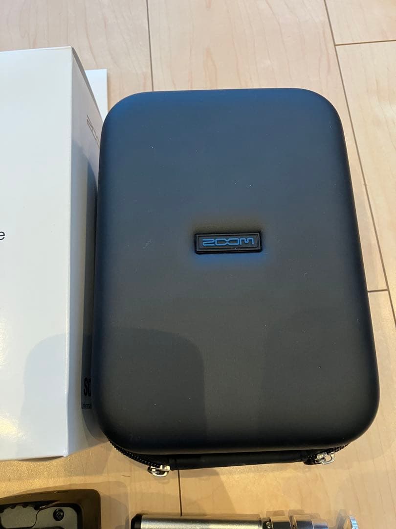 Zoom Q2n-4K ビデオカメラ 保証書付 付属品付 - メルカリ