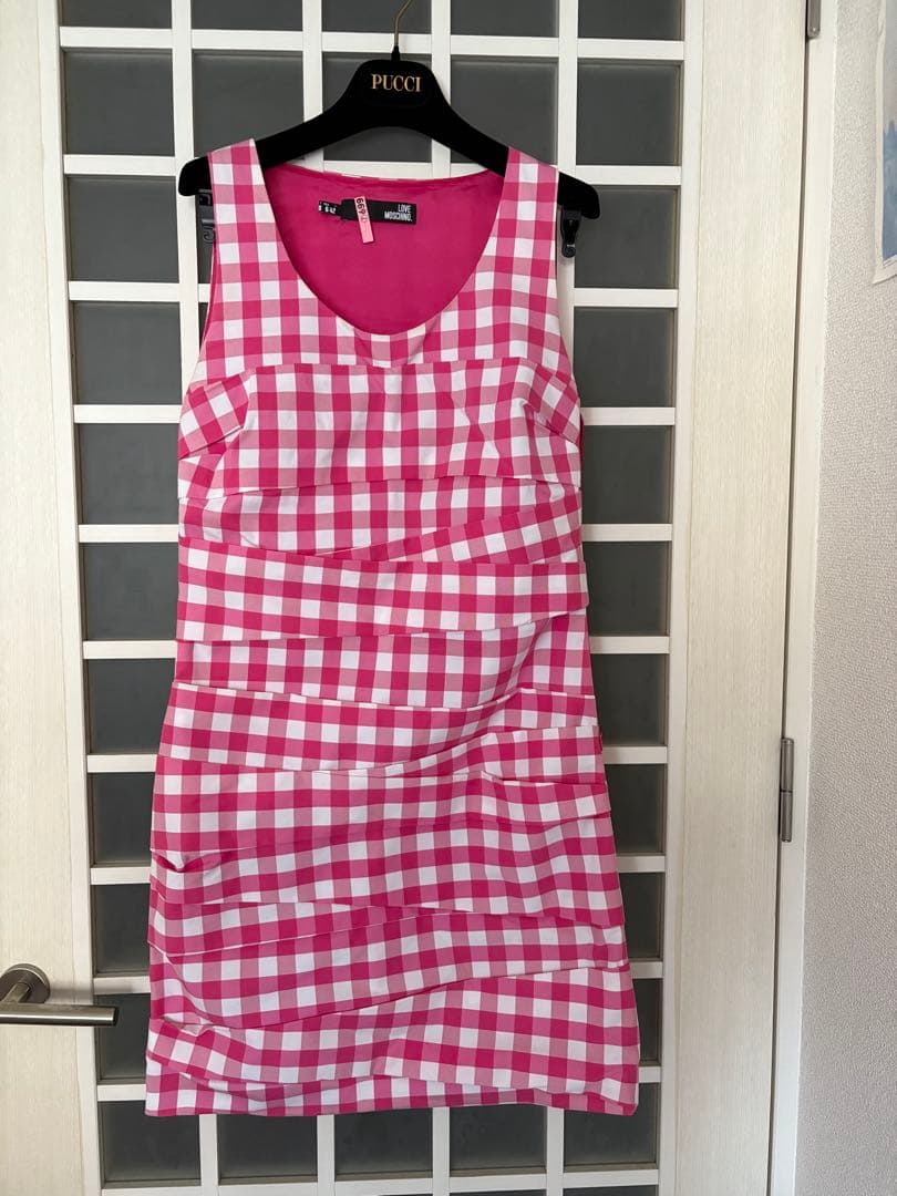 モスキーノ　ピンクチェック ノースリーブワンピース S完売残りわずか】ノースリーブピンクチェックワンピース | The