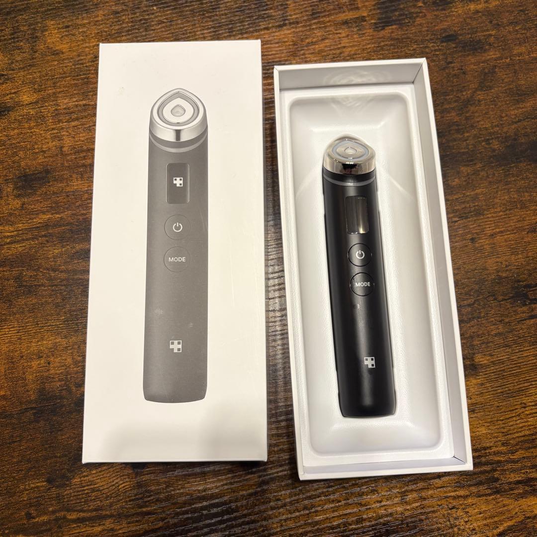 メディキューブ　美顔器　AGE-R ブースタープロ　ブラック Amazon.co.jp: メディキューブ AGE-Rブースタープロ ブラック 1日5分