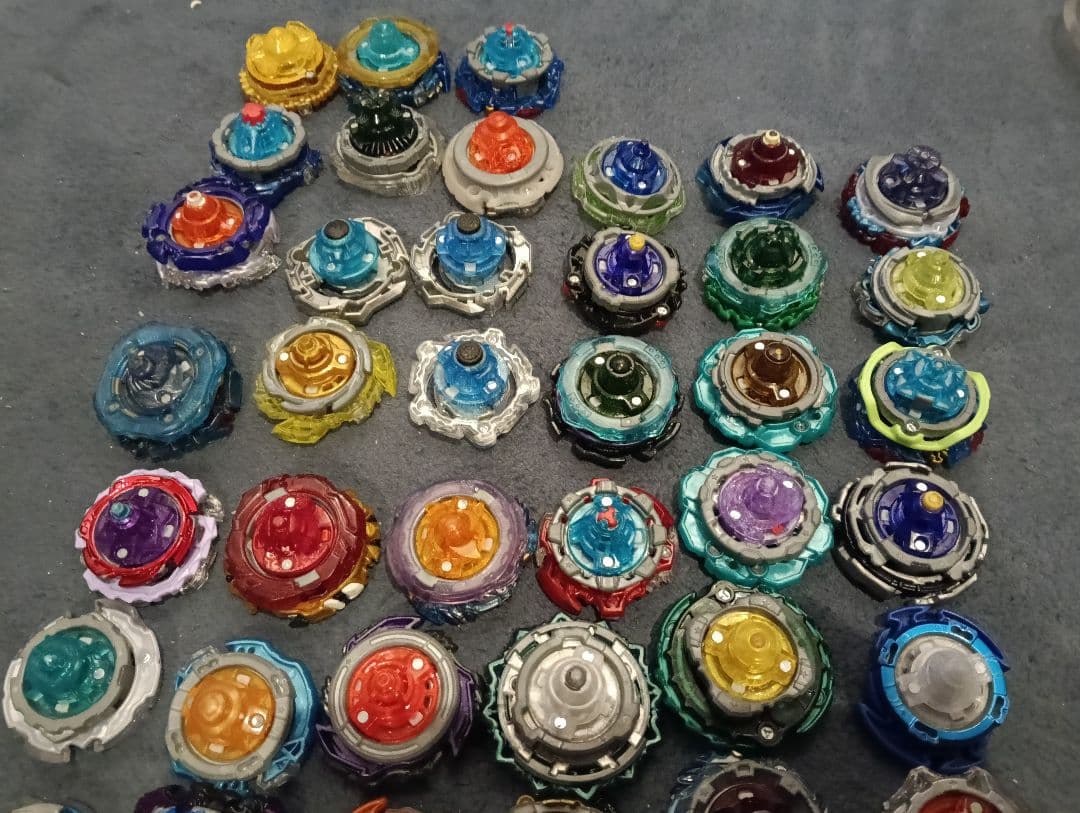 ベイブレードバーストまとめ売り