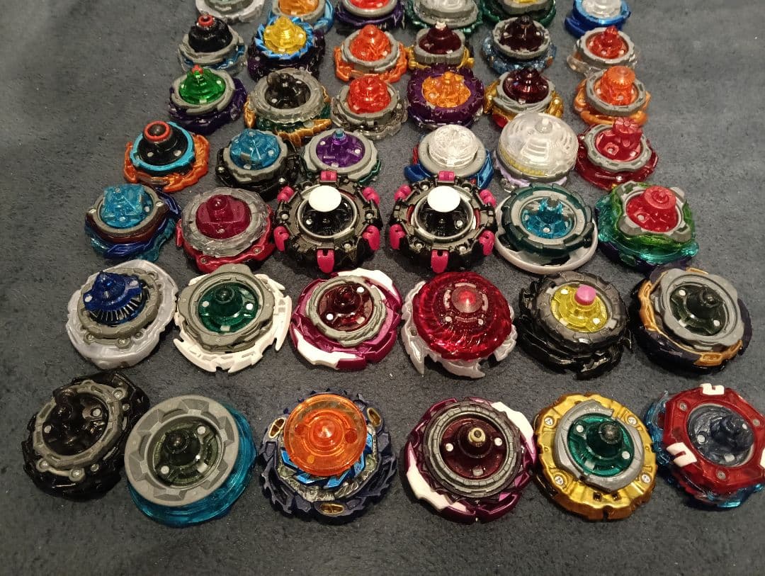 ベイブレードバーストまとめ売り