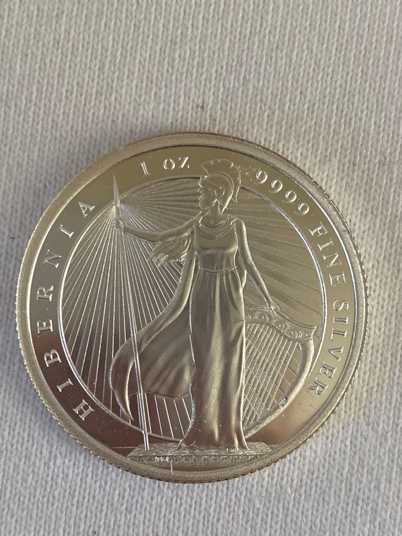 英国ロイヤルミント発行 ブリタニア銀貨 2023年 1oz 純銀 .999 英国ロイヤルミント発行 ブリタニア銀貨 2023年 1oz 純銀 .999 1 oz