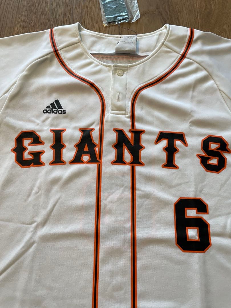 adidas ウェア GIANTS 坂本勇人 背番号6 - メルカリ