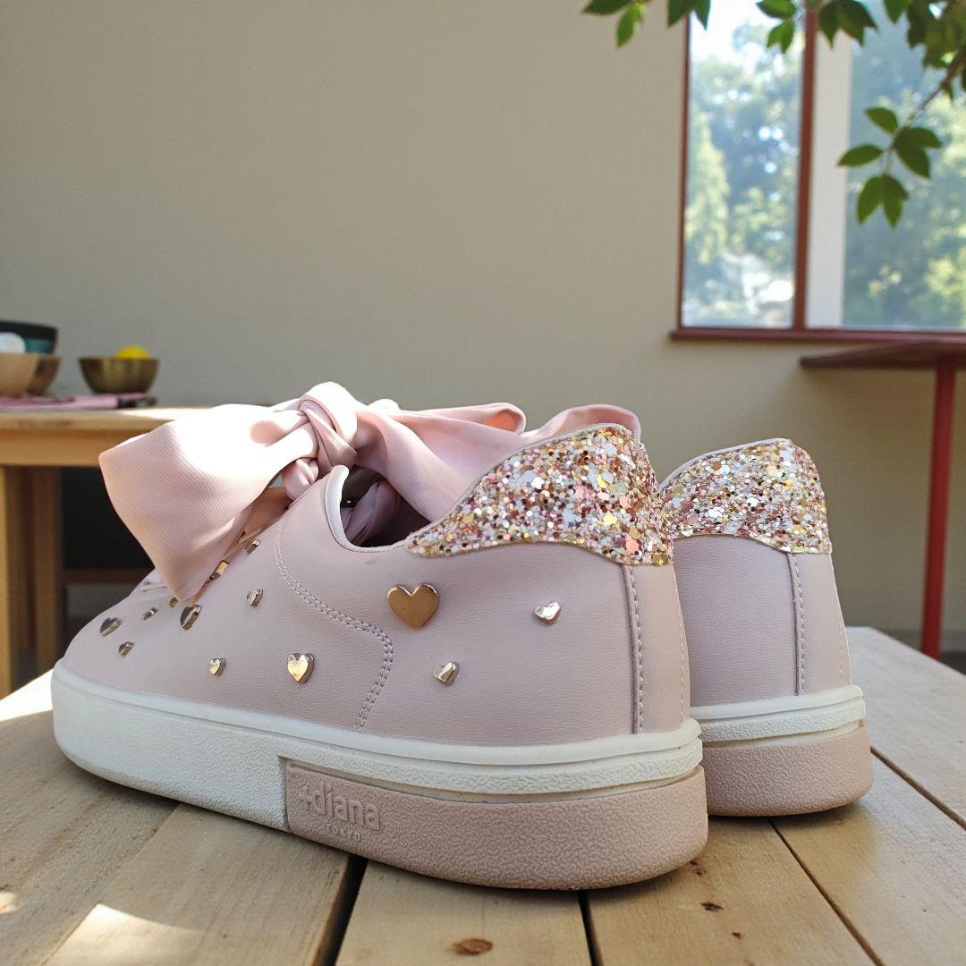 +diana プラスダイアナ バレンタイン限定　スニーカー ピンク 23.5cm